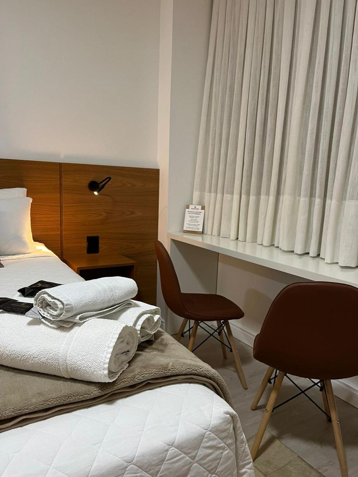 לז'אדו Zallon Hotel Executivo מראה חיצוני תמונה