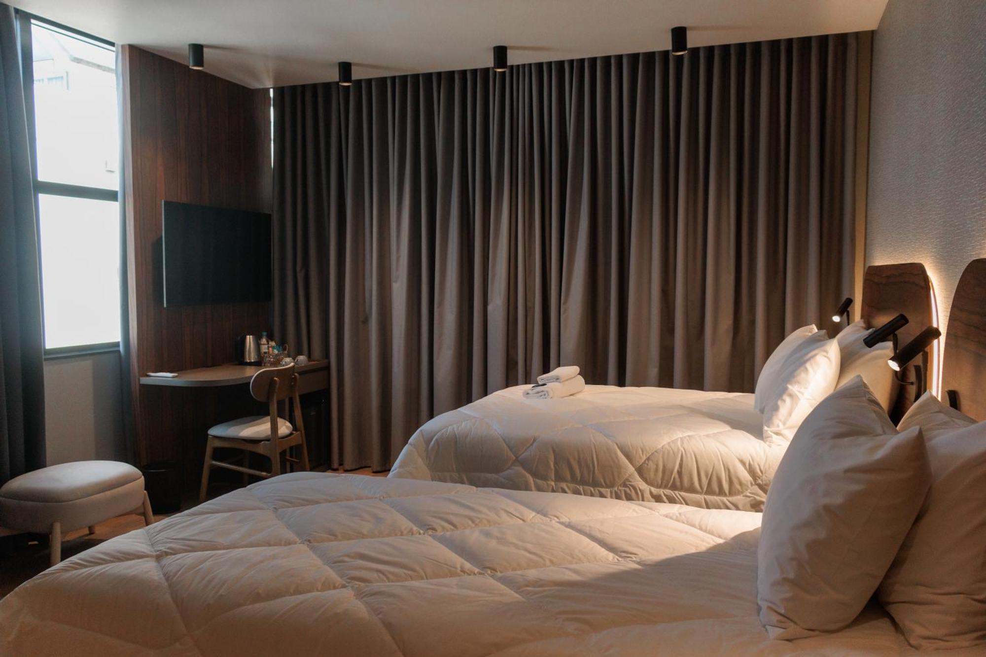 לז'אדו Zallon Hotel Executivo מראה חיצוני תמונה