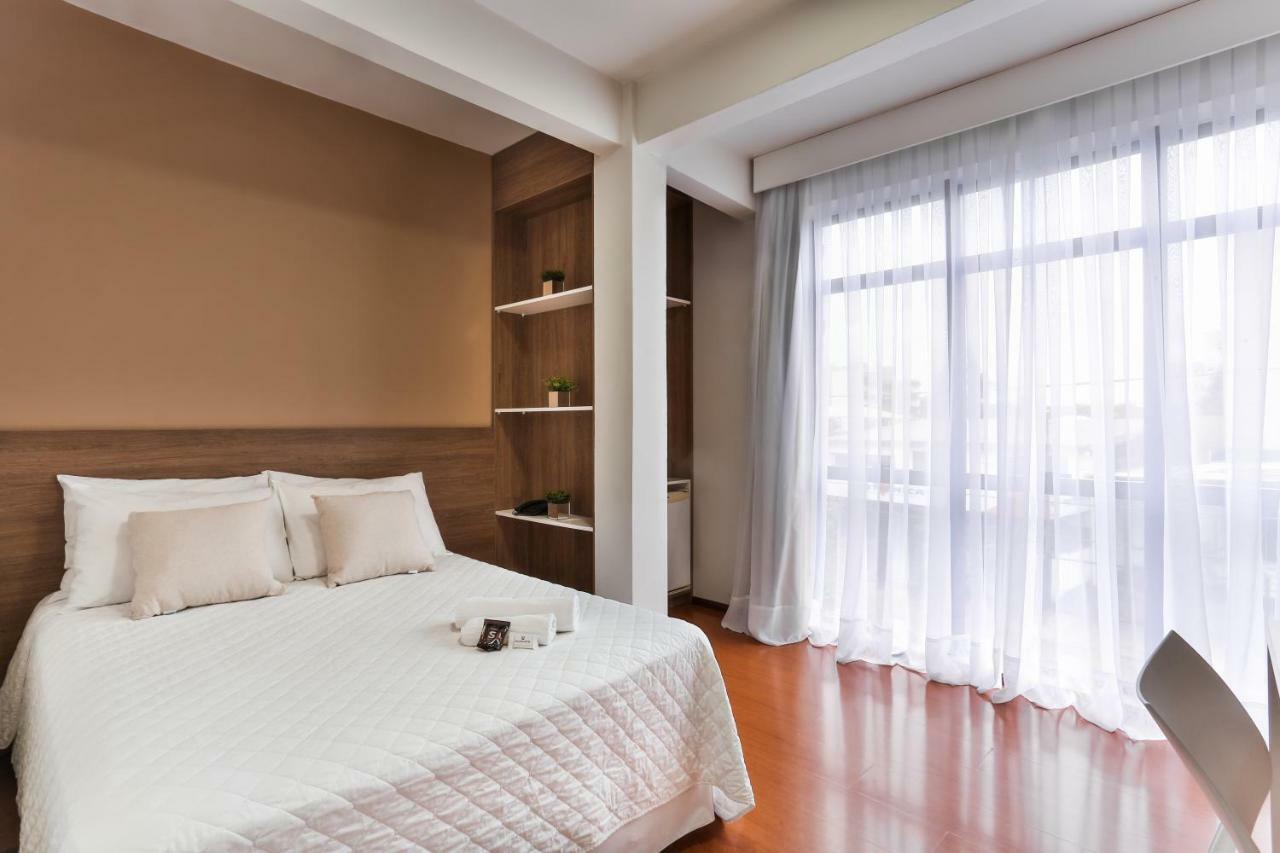 לז'אדו Zallon Hotel Executivo מראה חיצוני תמונה