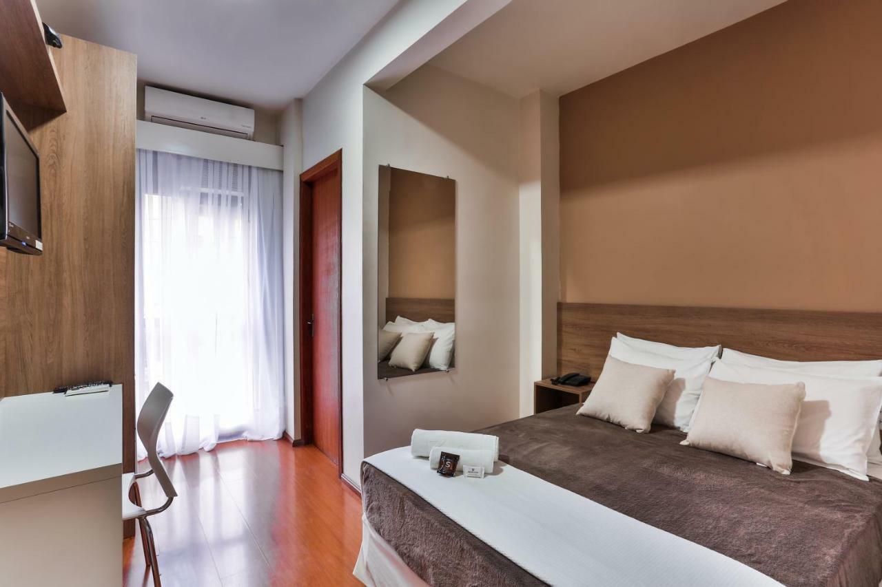 לז'אדו Zallon Hotel Executivo מראה חיצוני תמונה