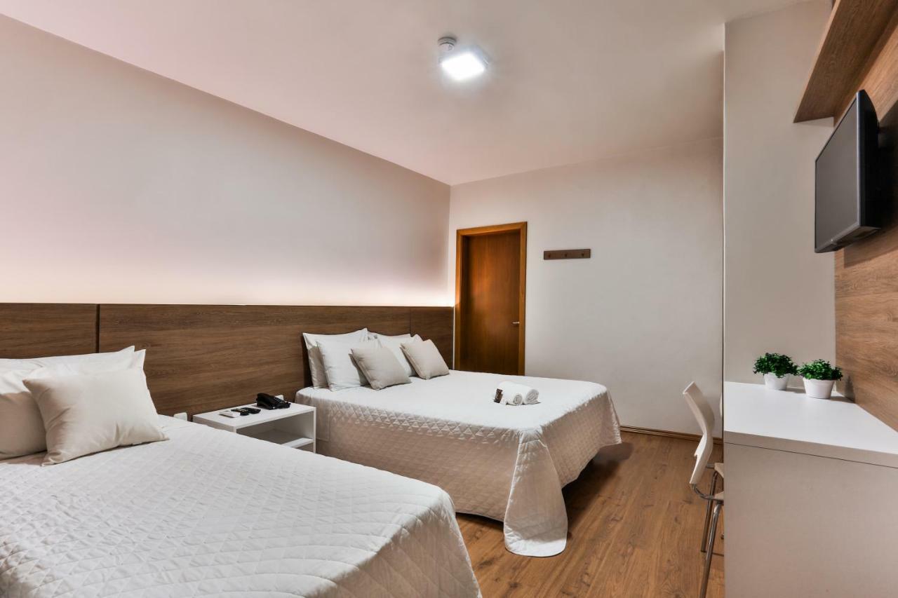 לז'אדו Zallon Hotel Executivo מראה חיצוני תמונה