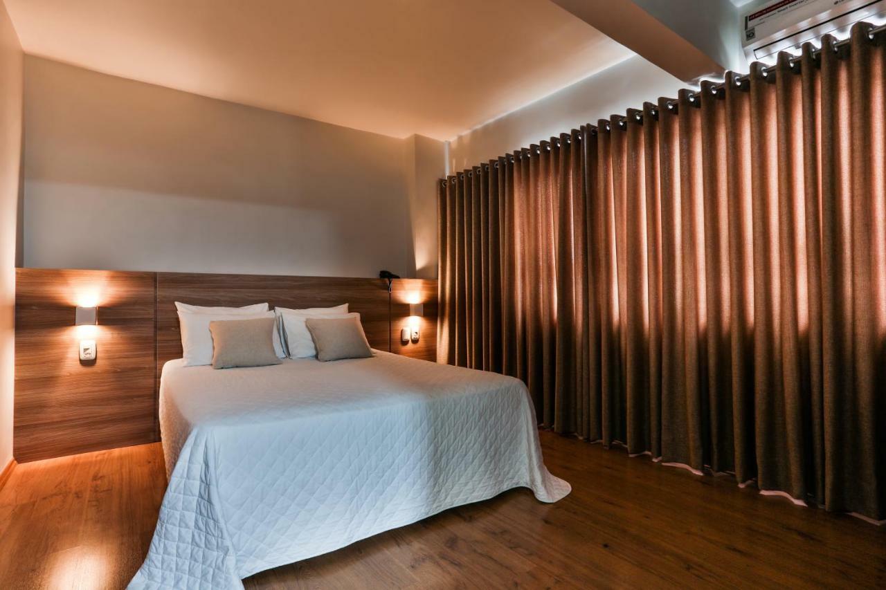 לז'אדו Zallon Hotel Executivo מראה חיצוני תמונה