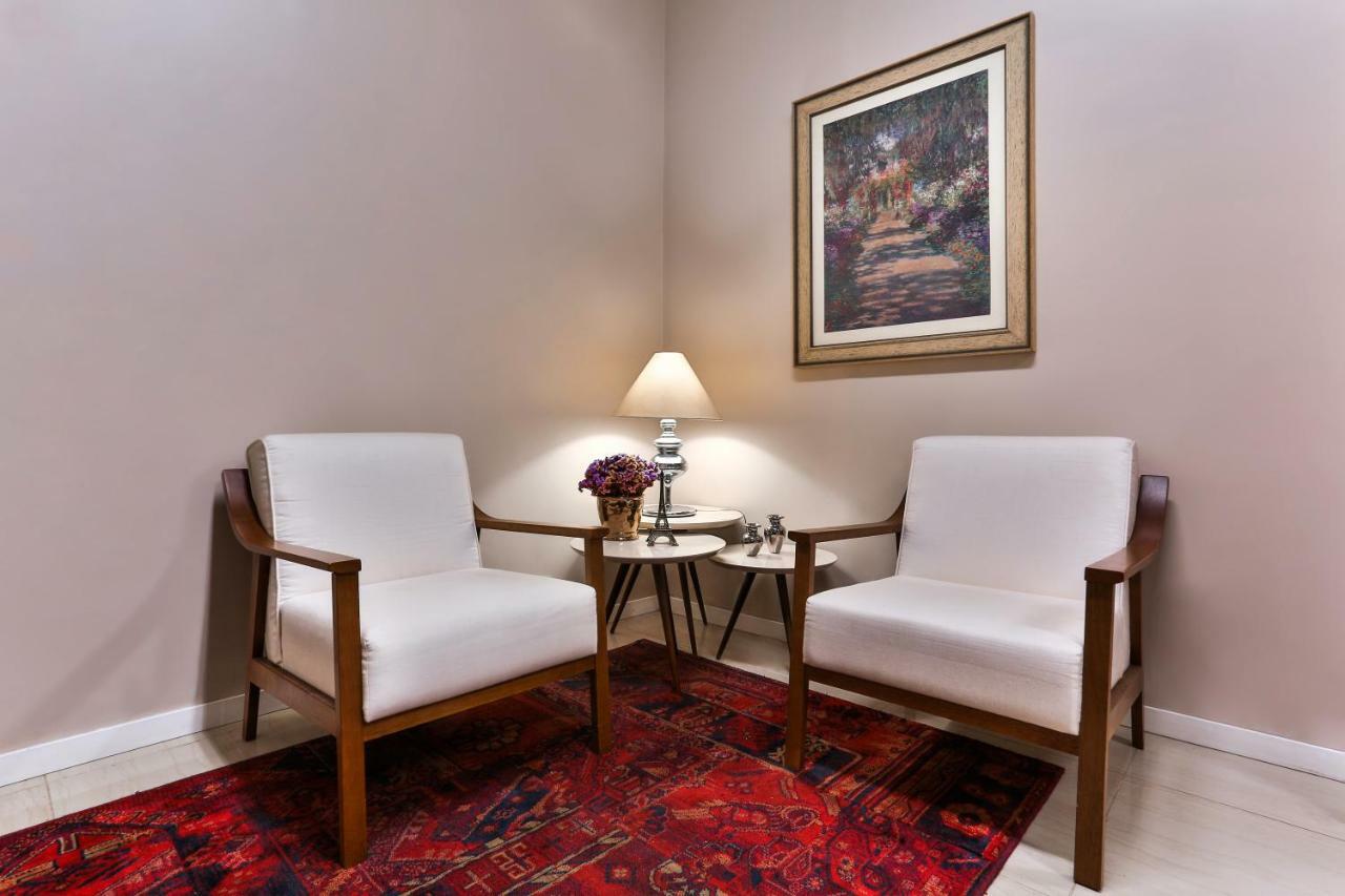 לז'אדו Zallon Hotel Executivo מראה חיצוני תמונה